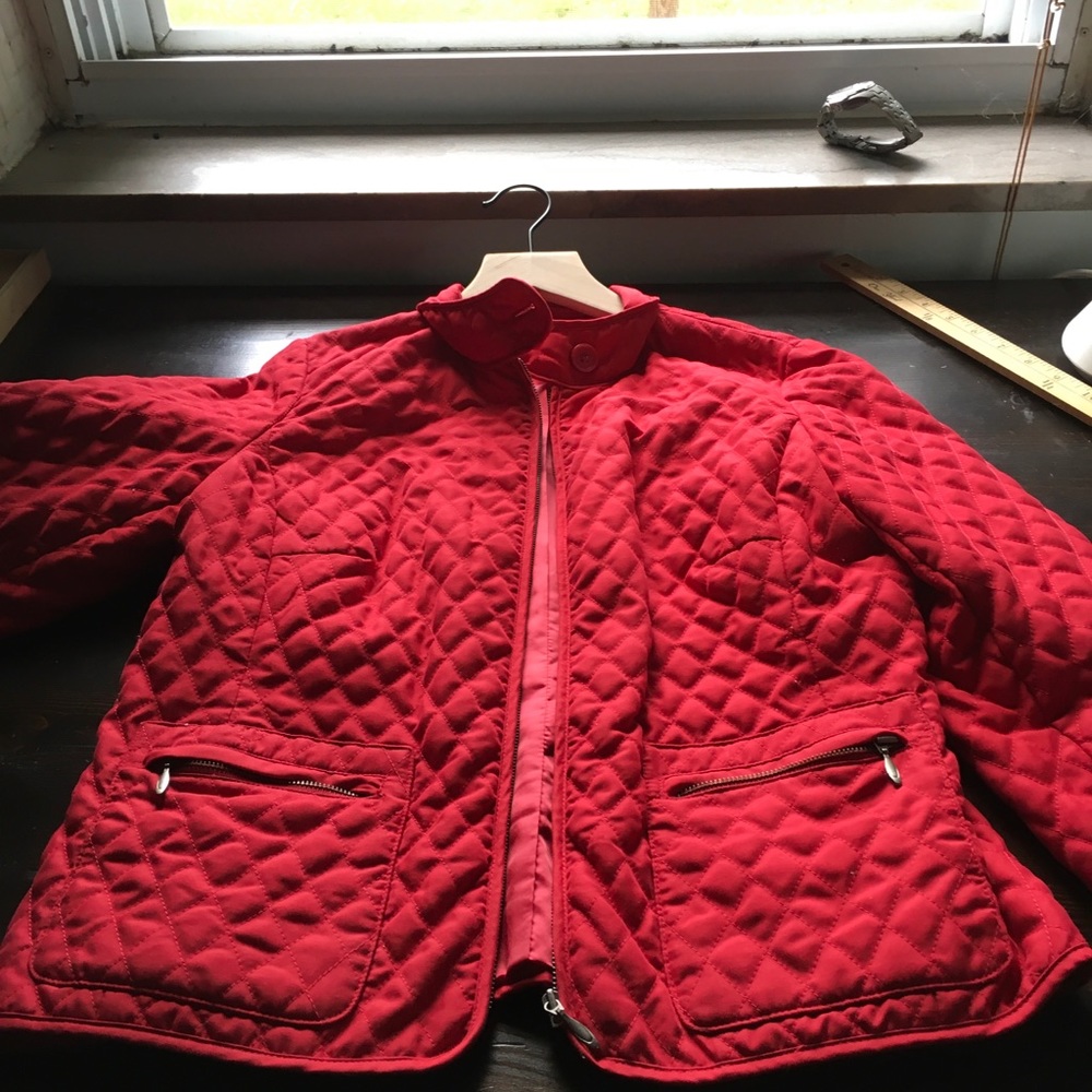 Loft red quilted jacket 8P
